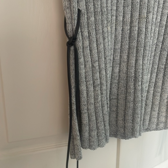 Tunic Sweater - Picture 3 of 6